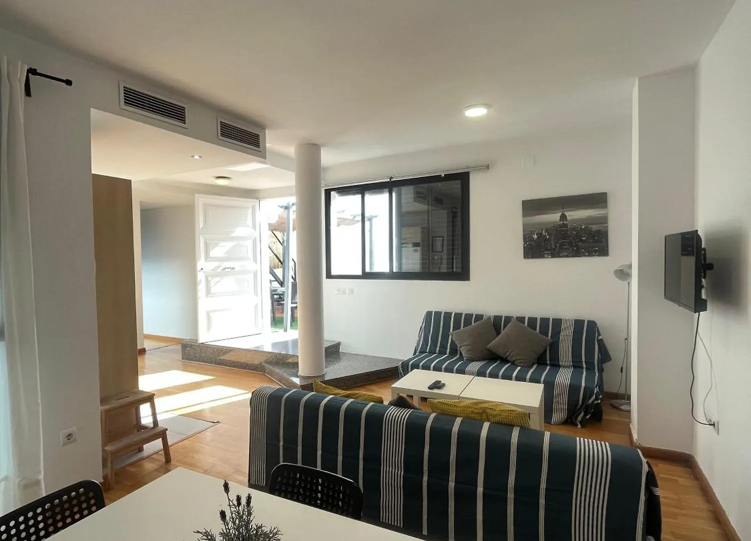 Atico Con Terraza Privada Apartment Seville